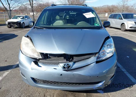 2008 Toyota Sienna Le z USA, uszkodzony, nr VIN 5TDZK23C48S128396